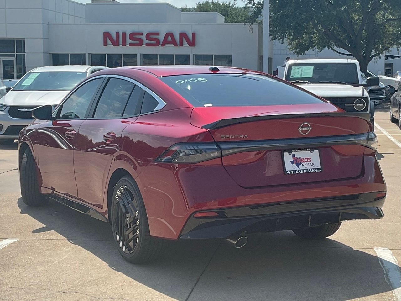 New 2027 Nissan Sentra SR w/ SR All Weather Package FWD image 6