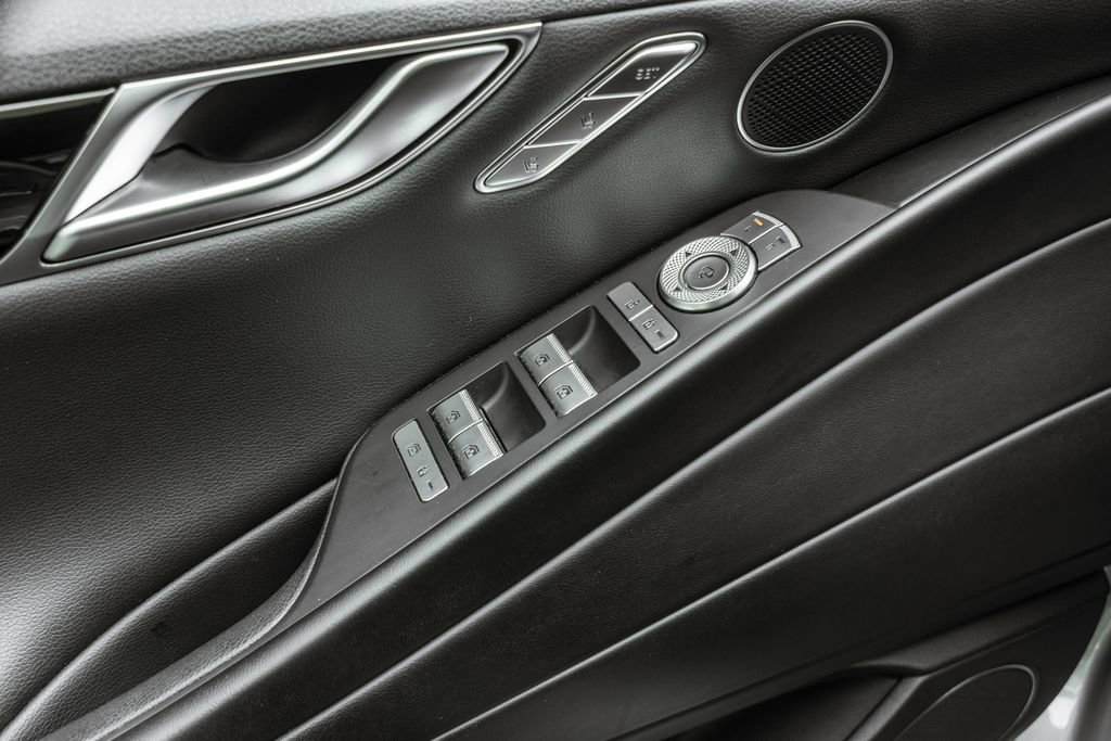 Used 2023 Genesis G80 2.5T image 13