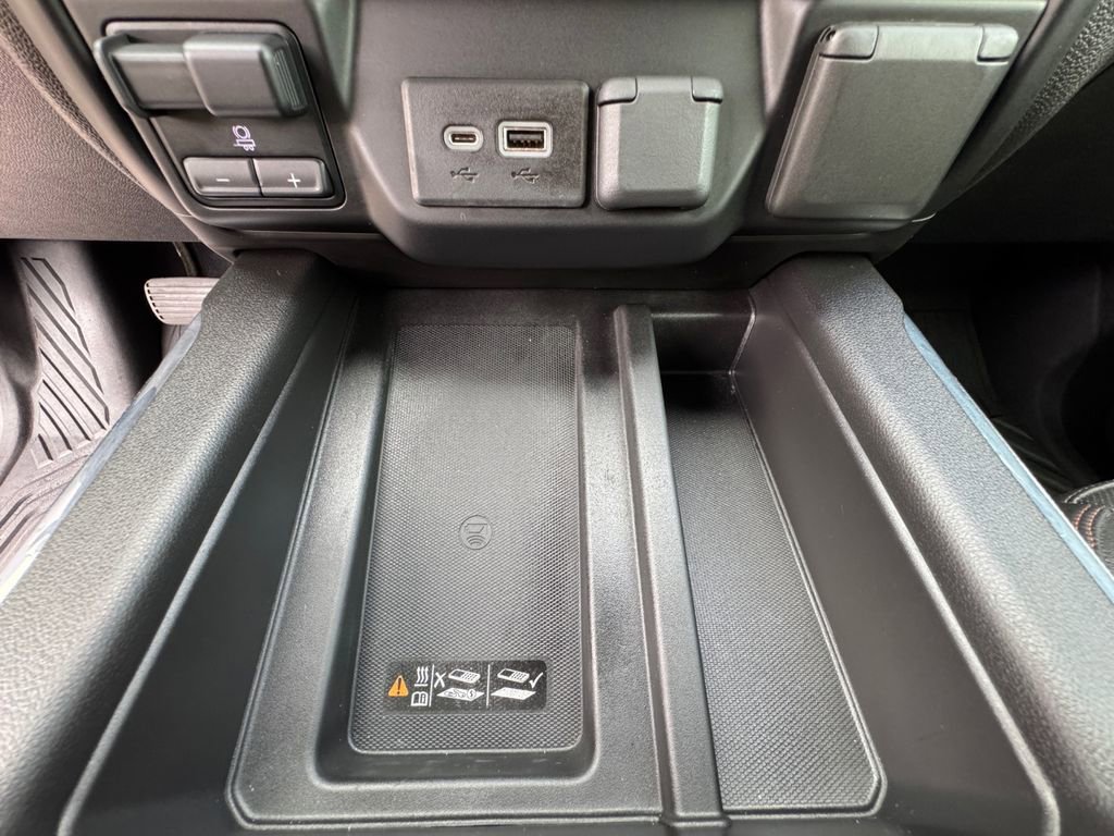 Used 2020 GMC Sierra 1500 AT4 w/ AT4 Premium Package image 29