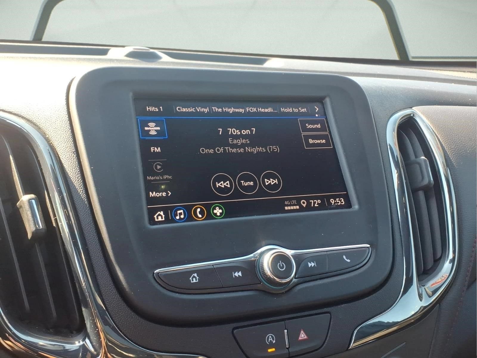 Certified 2023 Chevrolet Equinox RS AWD/4WD image 17
