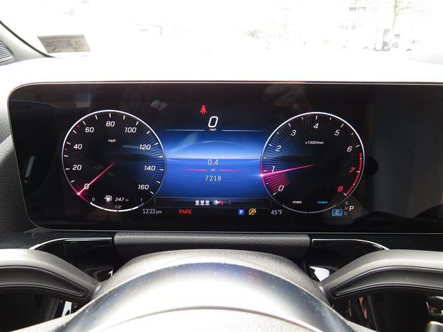 Used 2025 Mercedes-Benz GLA 250 4MATIC image 13