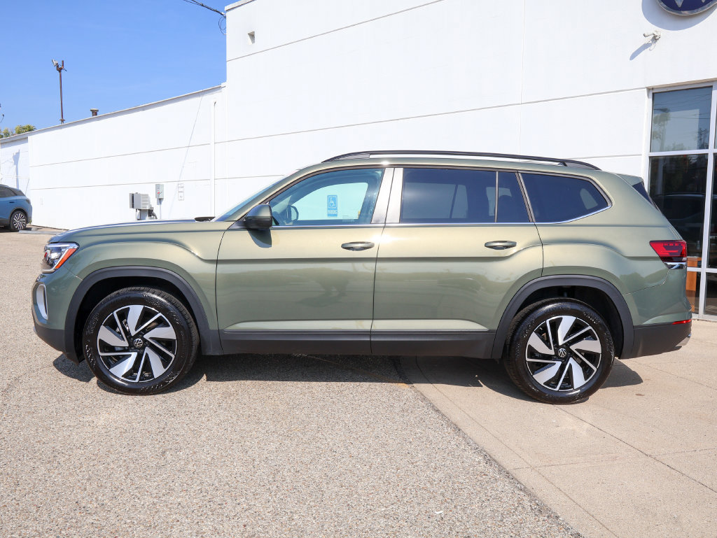 New 2026 Volkswagen Atlas SE AWD/4WD image 2