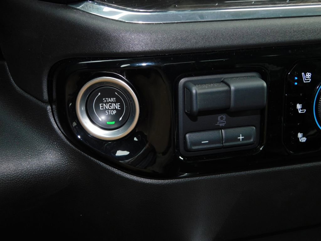 Used 2024 Chevrolet Silverado 2500 LTZ w/ LTZ Plus Package image 37