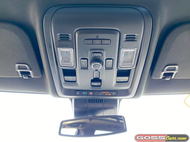 Used 2024 GMC Yukon Denali AWD/4WD image 16
