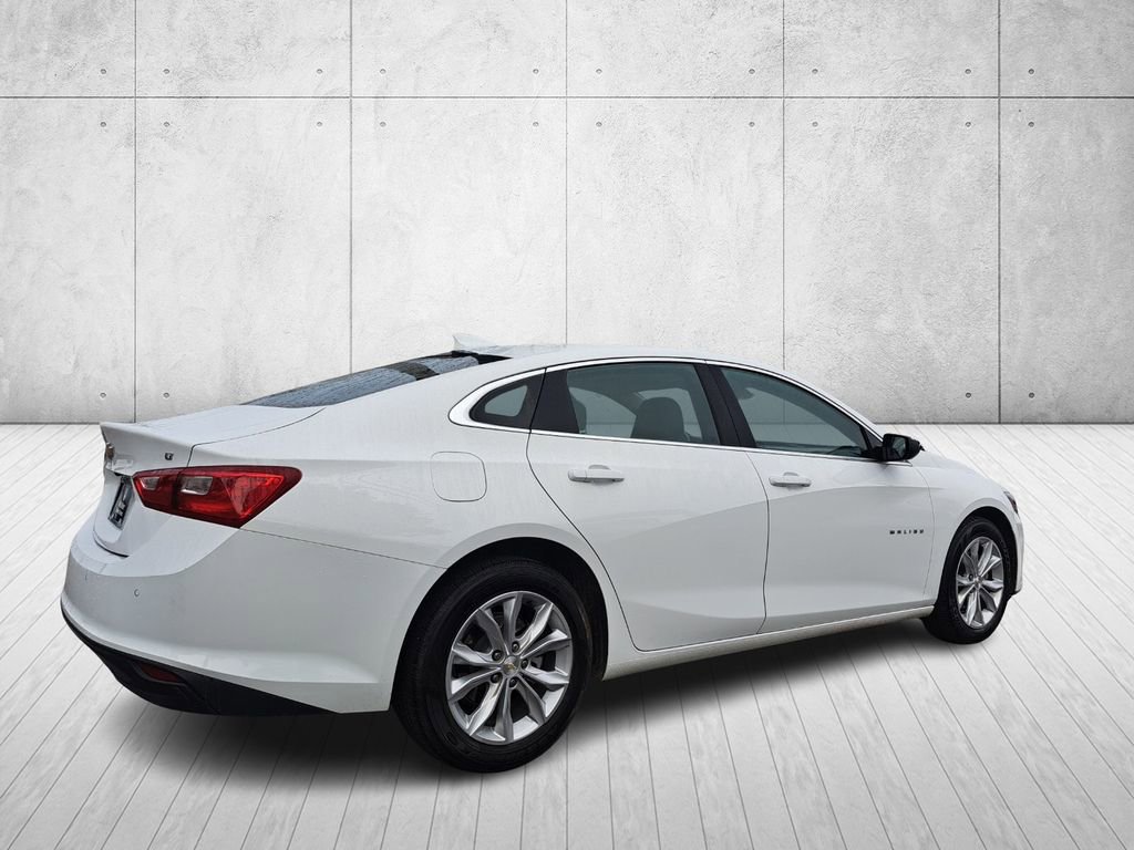 Used 2025 Chevrolet Malibu LT image 5