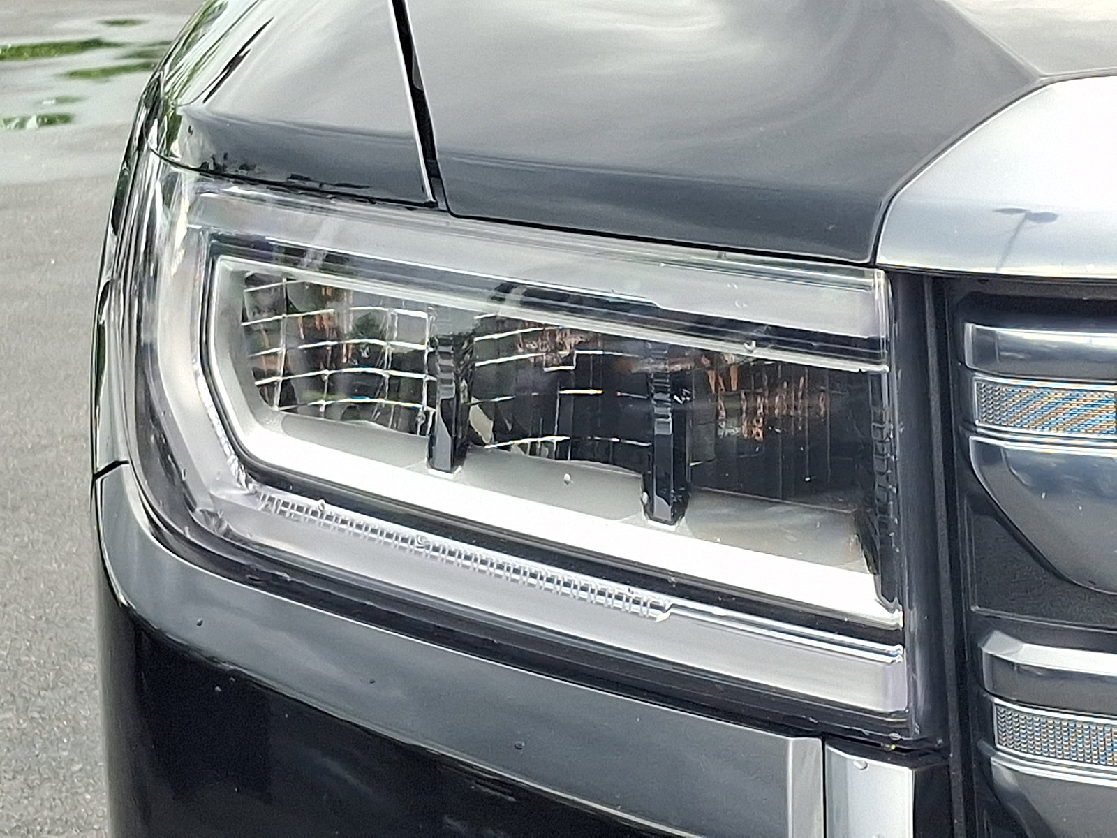 Used 2021 GMC Acadia AT4 w/ Trailering Package AWD/4WD image 9