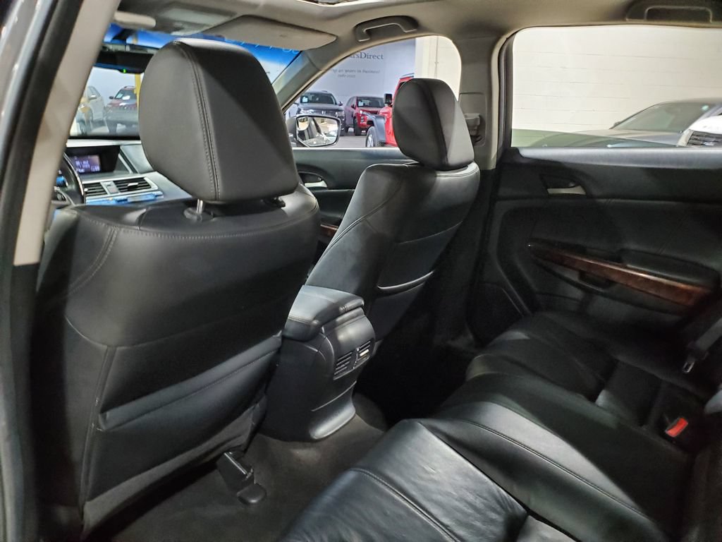 Used 2010 Honda Crosstour EX-L image 24