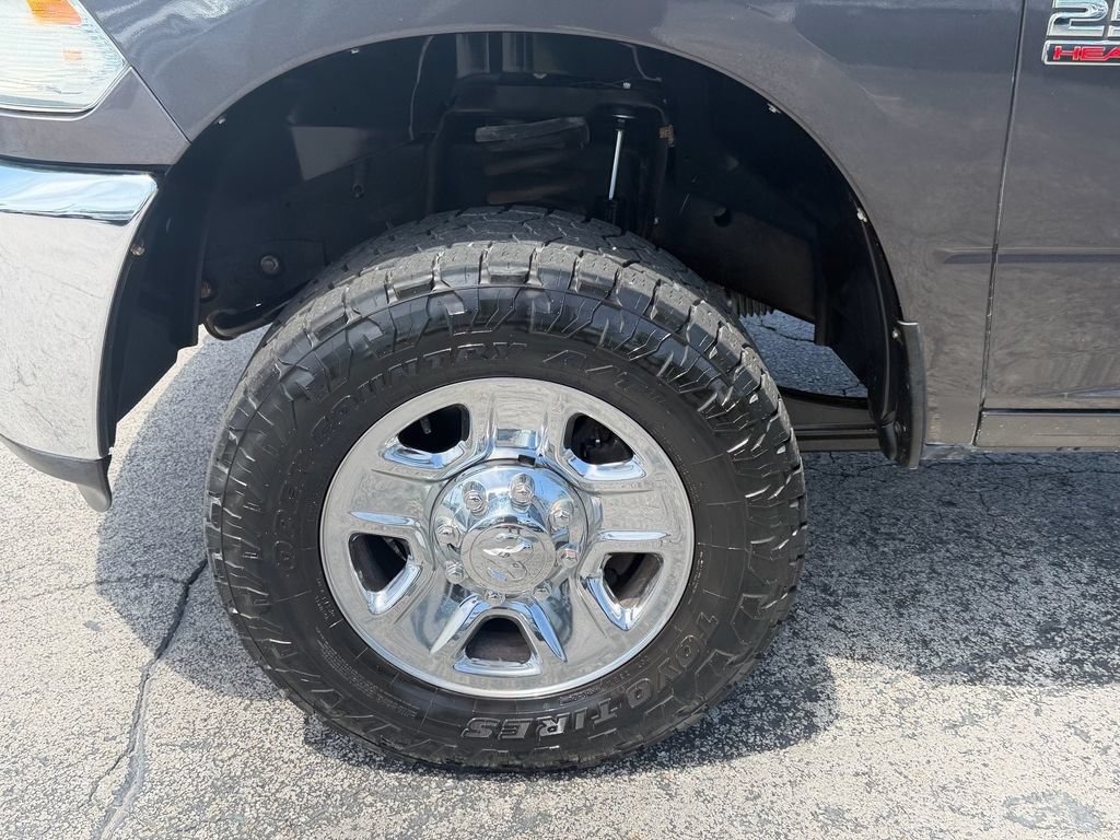 Used 2016 RAM 2500 Tradesman w/ Chrome Appearance Group AWD/4WD image 14