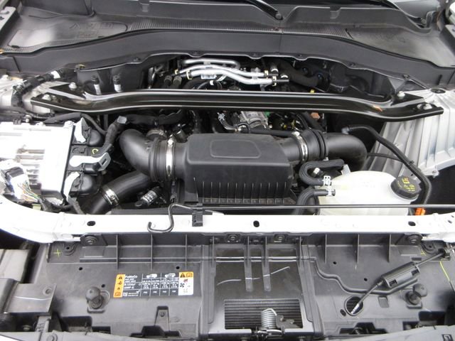 Certified 2025 Ford Explorer Platinum w/ Ultimate Package RWD image 28