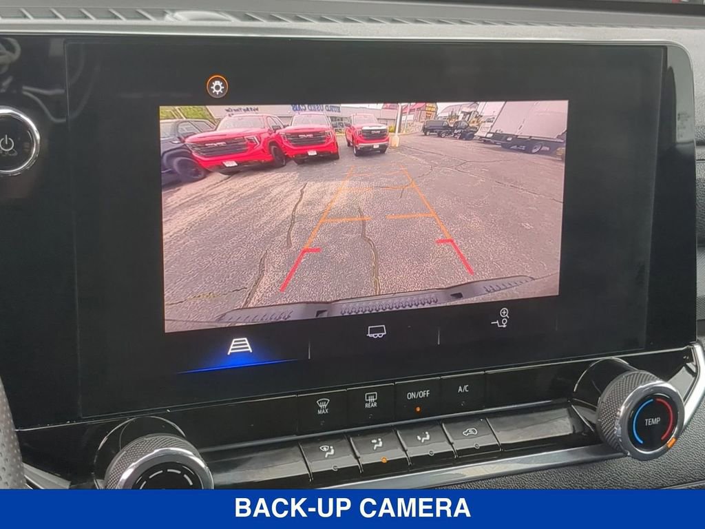 Used 2024 Chevrolet Colorado Trail Boss w/ Advanced Trailering Package AWD/4WD image 14