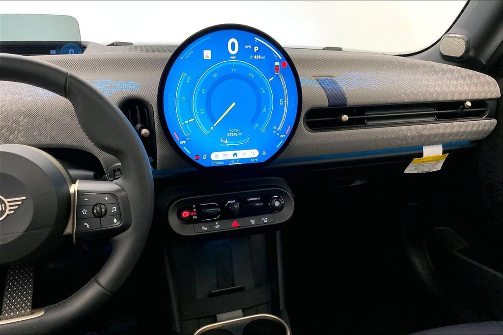 Used 2025 MINI Cooper S FWD image 5