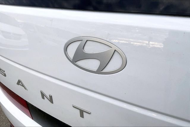 Used 2025 Hyundai Santa Fe SE image 7
