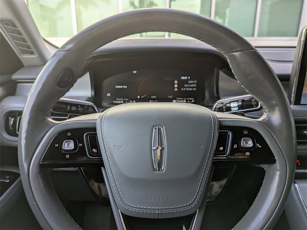 Used 2021 Lincoln Aviator Reserve w/ Equipment Group 201A image 31