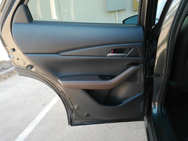 Used 2020 MAZDA CX-30 AWD w/ Premium Package image 19