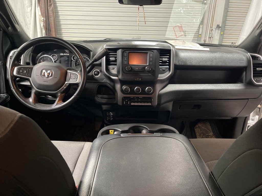 Used 2024 RAM 3500 SLT w/ Quick Order Package 2YG SLT image 17