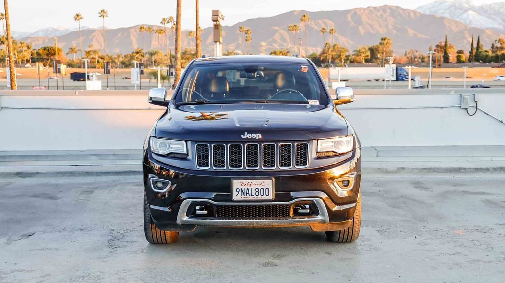 Used 2015 Jeep Grand Cherokee Overland image 3