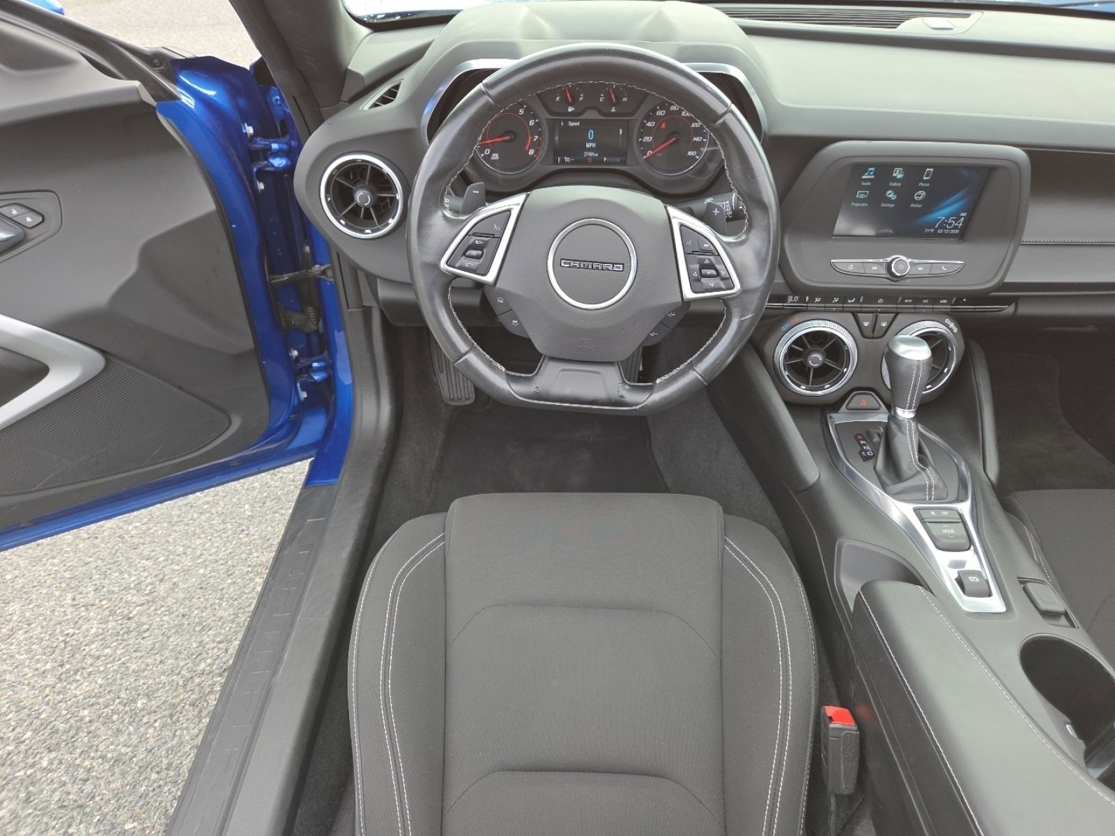 Used 2018 Chevrolet Camaro LT image 25