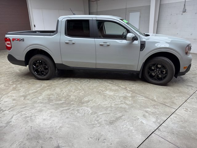 Used 2023 Ford Maverick Lariat w/ Lariat Luxury Package image 6