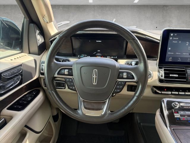 Used 2019 Lincoln Navigator Reserve AWD/4WD image 21