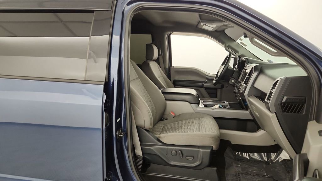 Used 2020 Ford F150 XLT w/ Equipment Group 302A Luxury image 28