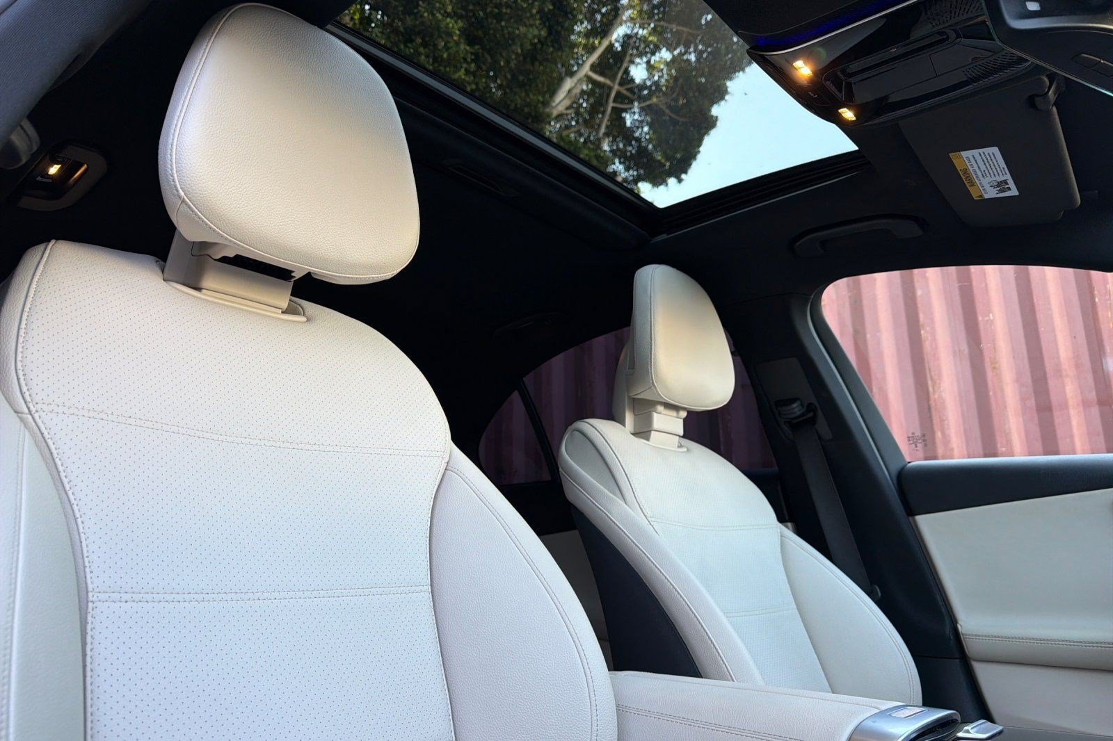 Used 2024 Mercedes-Benz C 300 Sedan image 24