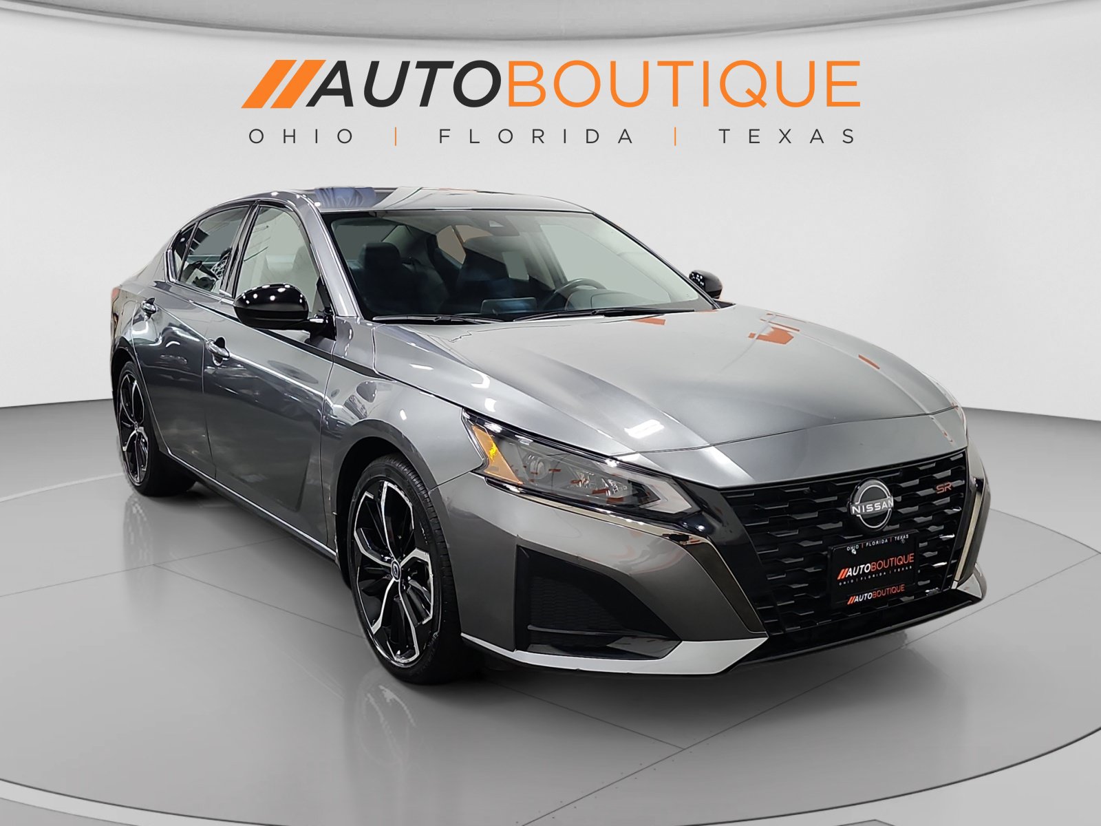 Used 2023 Nissan Altima 2.5 SR FWD image 7