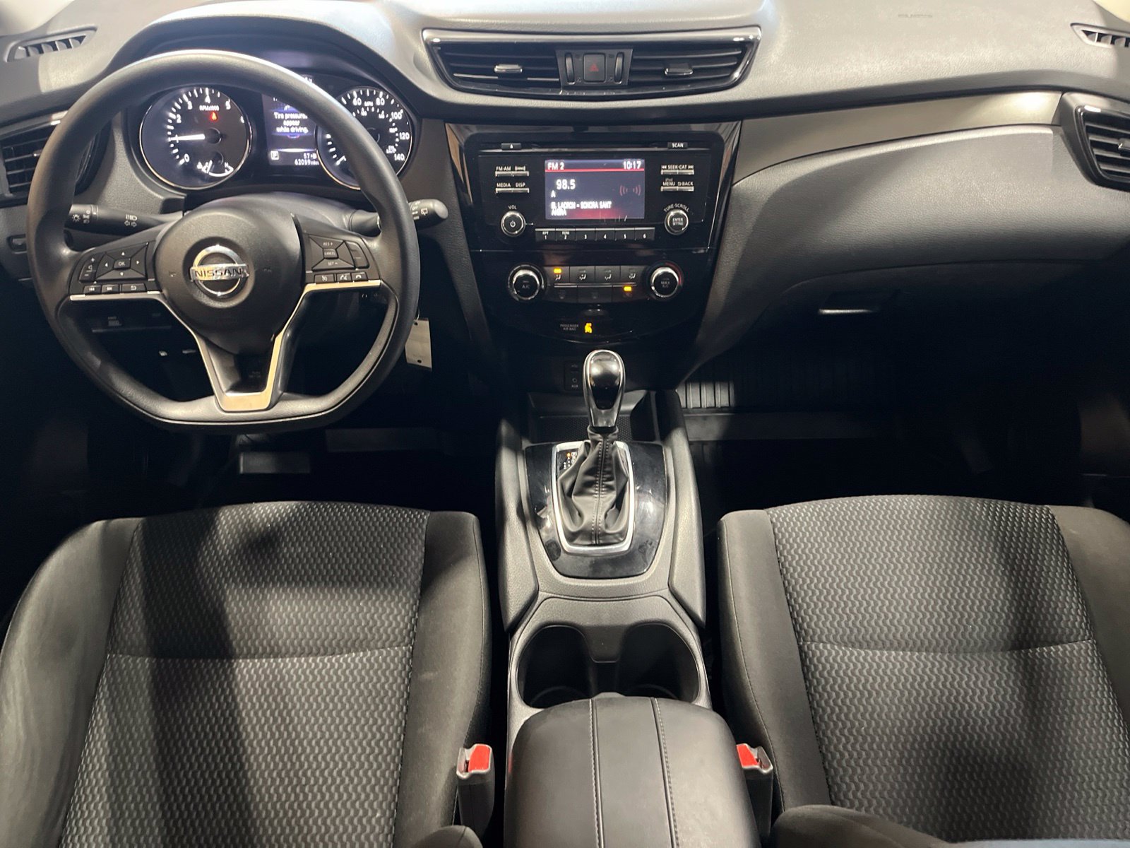 Used 2018 Nissan Rogue Sport S w/ S Appearance Package AWD/4WD image 19
