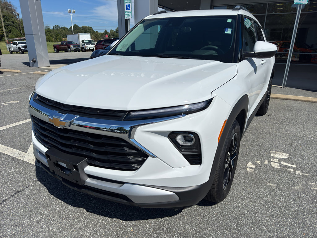 Used 2025 Chevrolet TrailBlazer LT