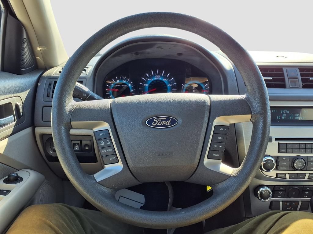 Used 2012 Ford Fusion SE FWD image 23