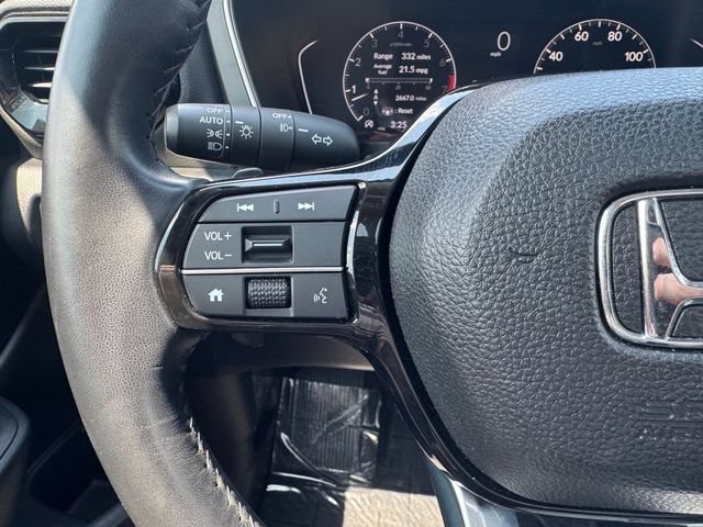 Used 2023 Honda Pilot Touring image 13