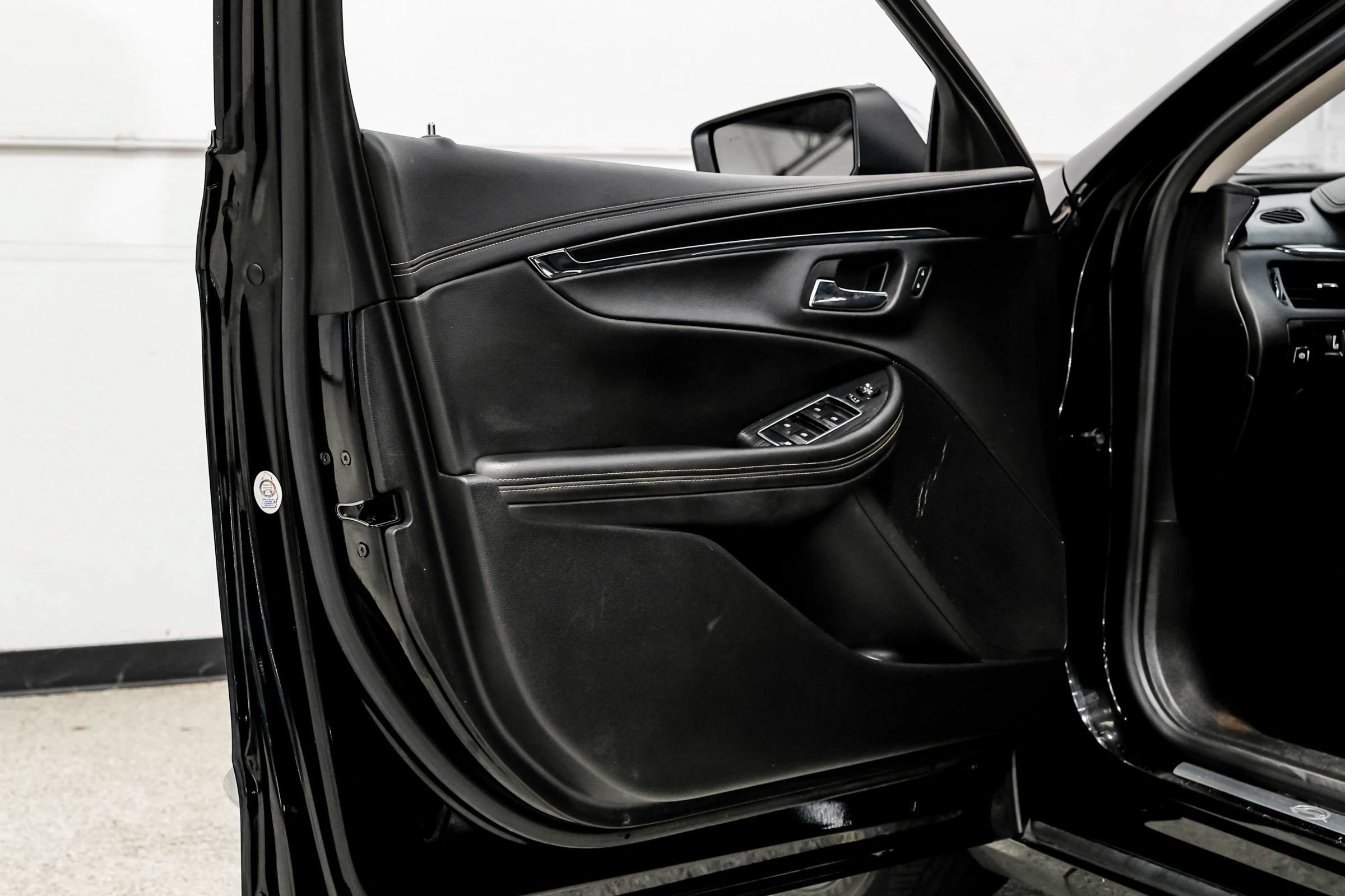 Used 2017 Chevrolet Impala Premier FWD image 49