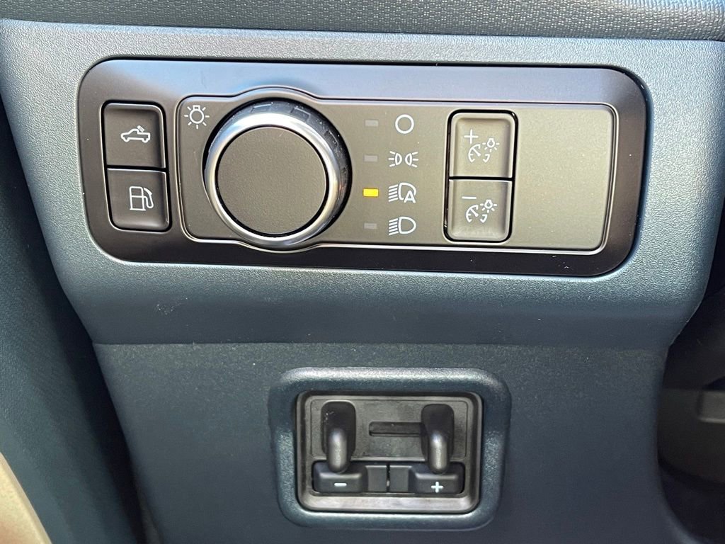 New 2026 Ford Maverick Lariat w/ 4K Tow Package image 17