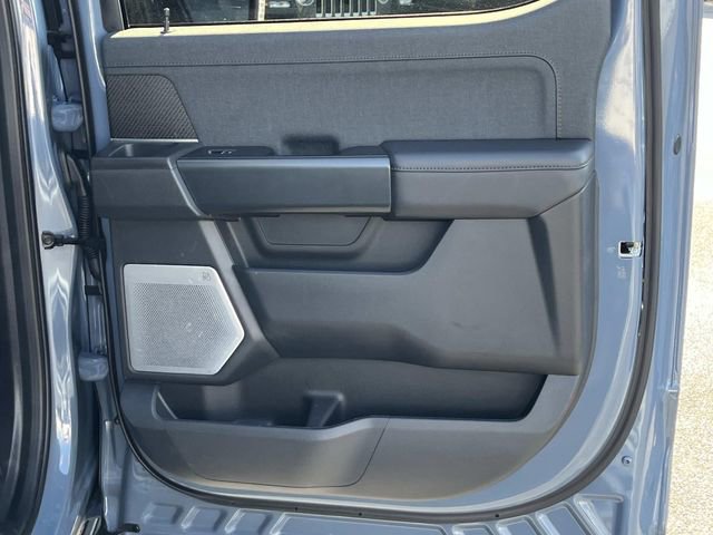 Used 2023 Ford F150 Raptor w/ Raptor Carbon Fiber Package AWD/4WD image 18