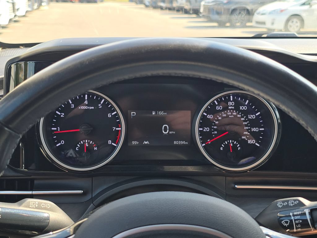 Used 2022 Kia Carnival EX FWD image 30