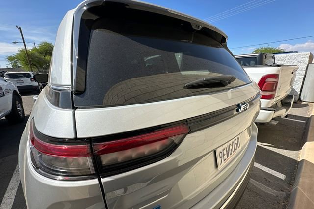 Used 2022 Jeep Grand Cherokee Limited 4xe w/ Luxury Tech Group II image 5