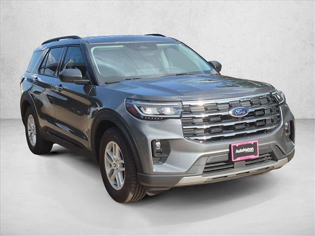 New 2026 Ford Explorer Active RWD image 7