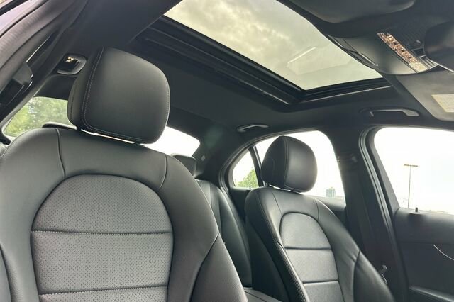 Used 2018 Mercedes-Benz C 300 4MATIC Sedan image 19