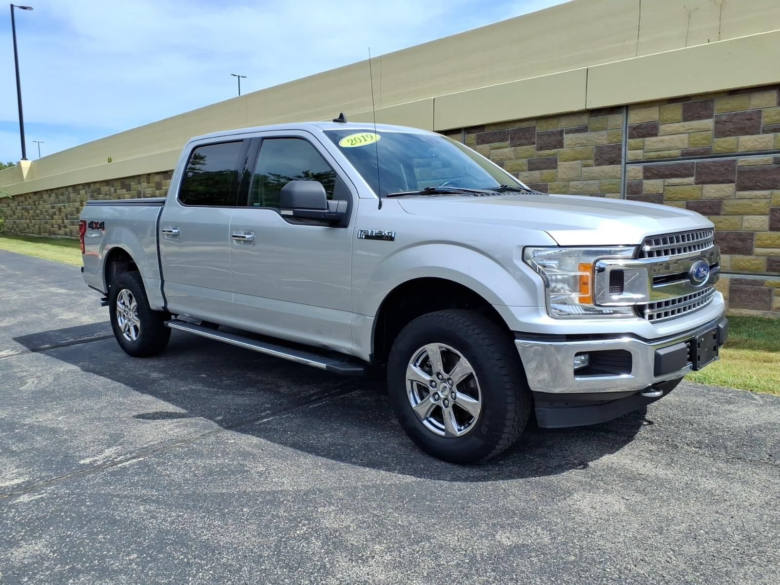 Used 2019 Ford F150 XLT w/ Equipment Group 301A Mid