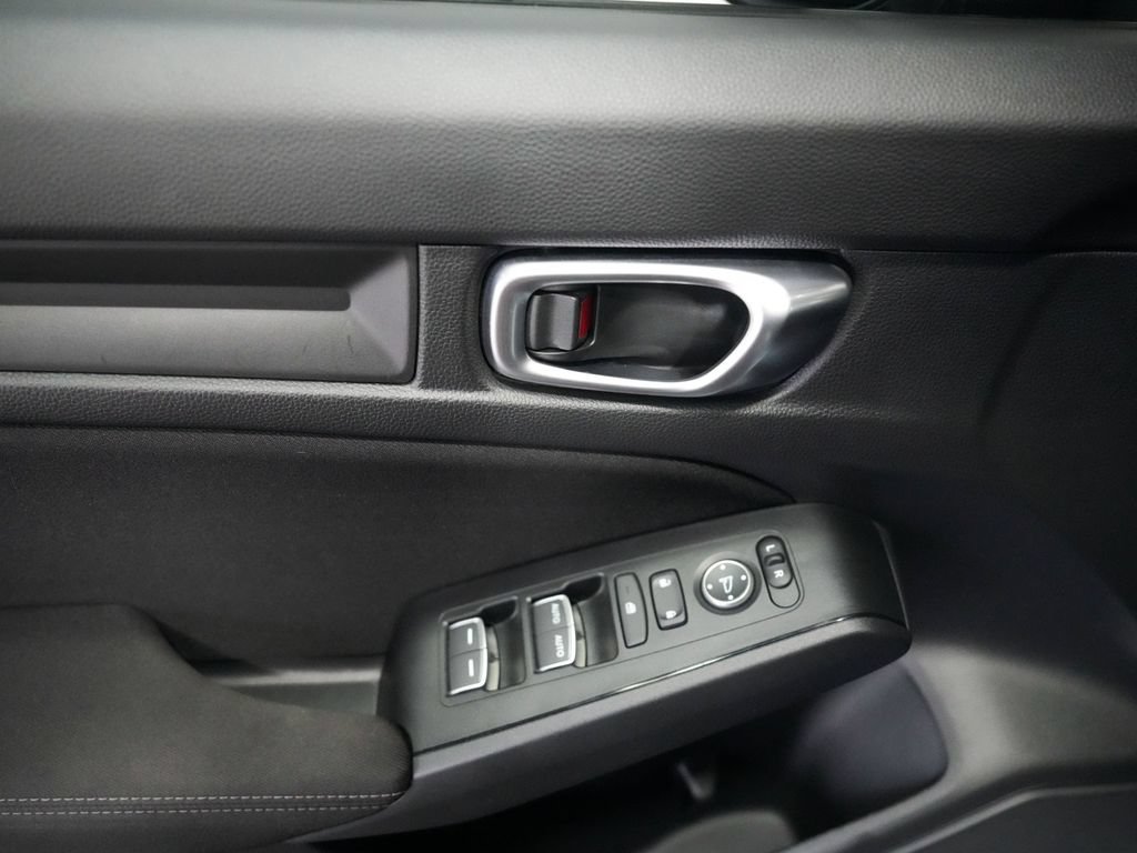 Used 2024 Honda Civic Sport image 12
