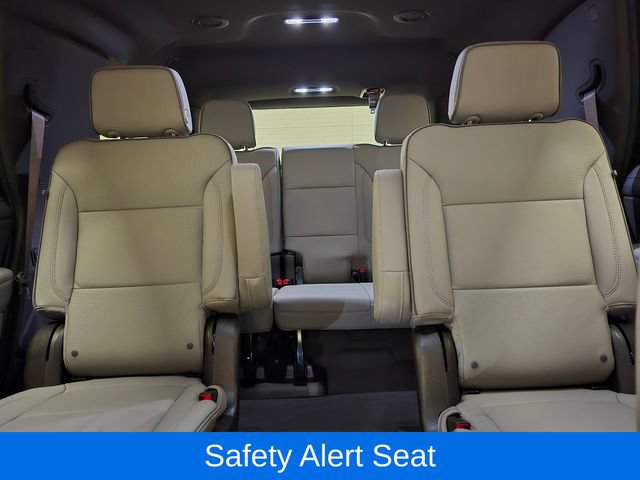 Certified 2024 GMC Yukon SLT w/ SLT Luxury Package AWD/4WD image 25