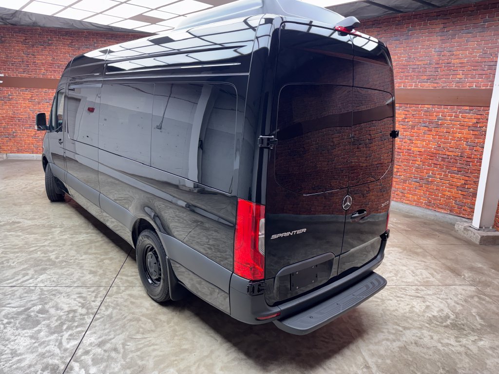 New 2026 Mercedes-Benz Sprinter 2500 image 3