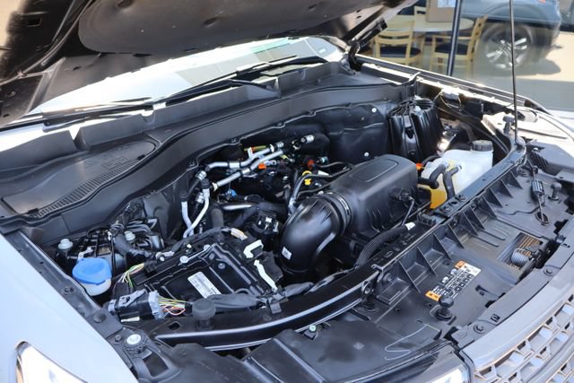 Certified 2024 Ford Explorer XLT w/ Equipment Group 202A AWD/4WD image 14