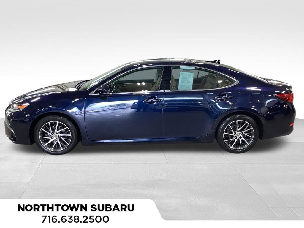 Used 2018 Lexus ES 350 w/ Luxury Package w/Wood Trim image 9