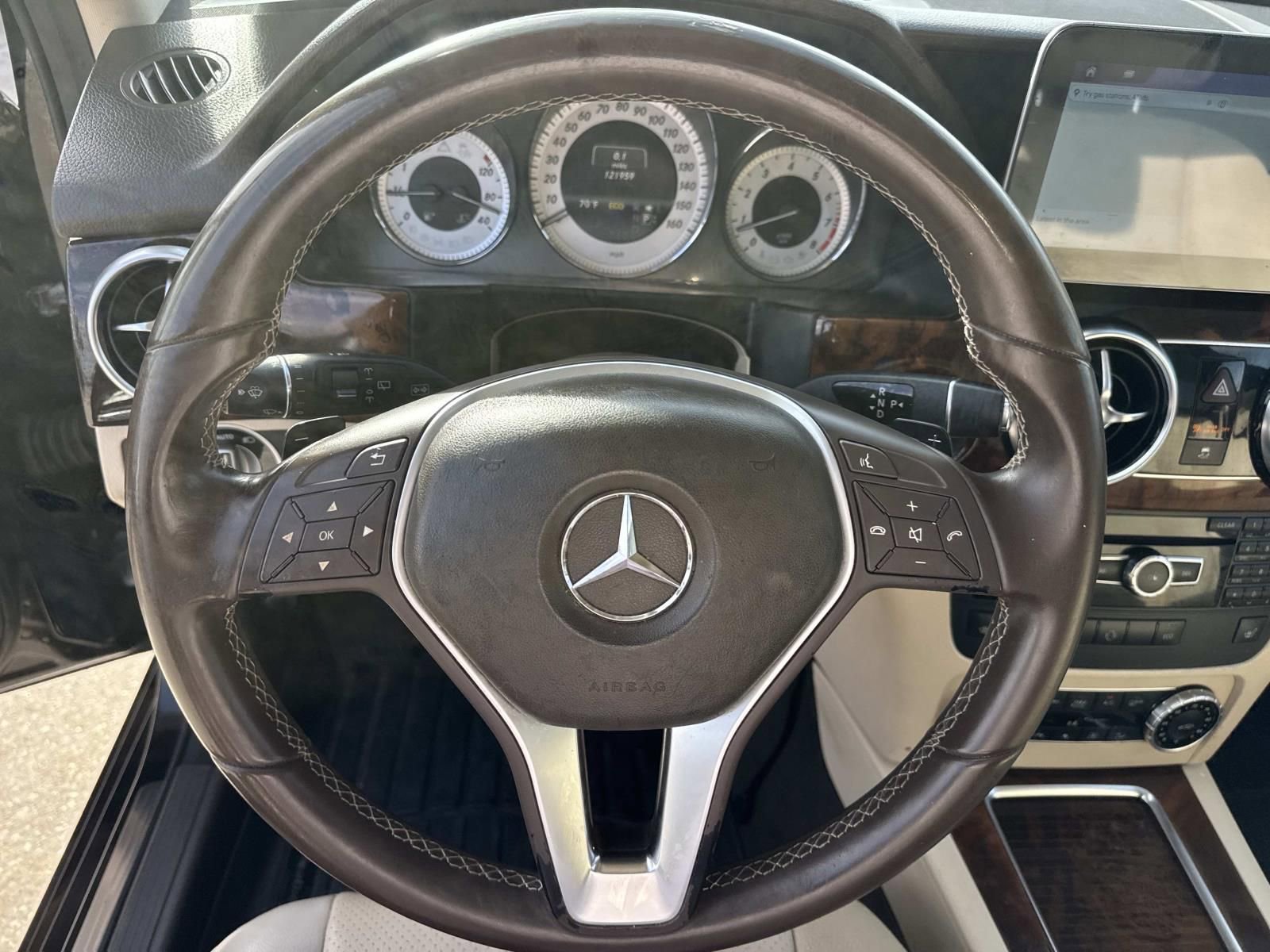 Used 2013 Mercedes-Benz GLK 350 4MATIC image 22