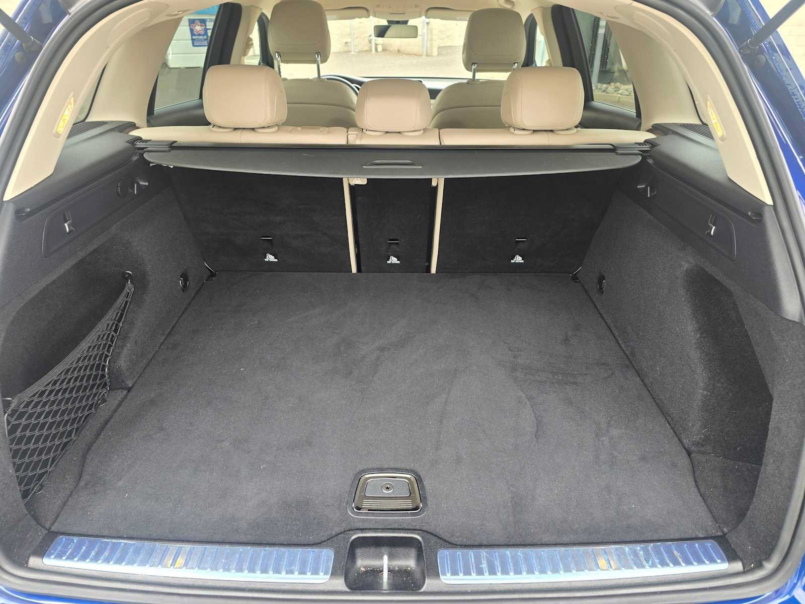 Used 2021 Mercedes-Benz GLC 300 4MATIC image 14