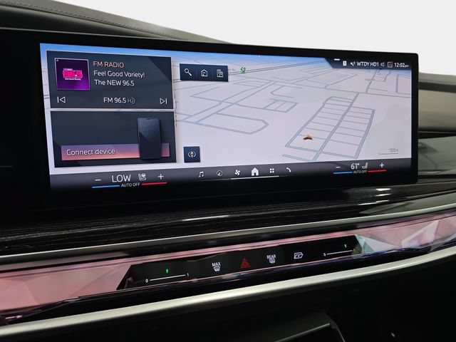 Certified 2025 BMW 740i xDrive AWD/4WD image 16