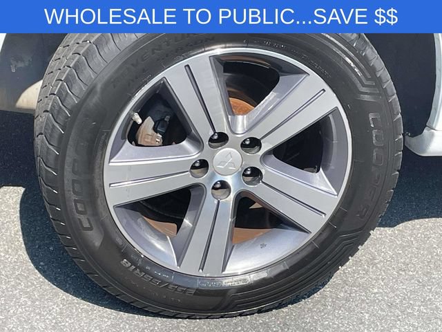 Used 2011 Mitsubishi Endeavor SE FWD image 8