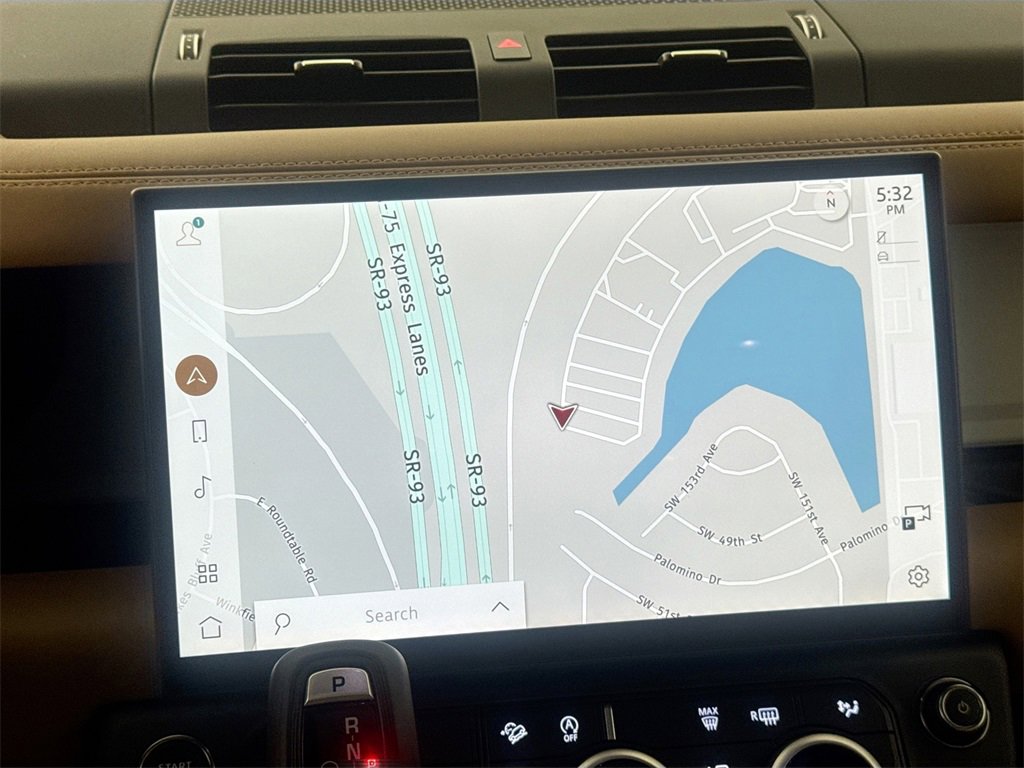 New 2026 Land Rover Defender 130 X-Dynamic SE image 13