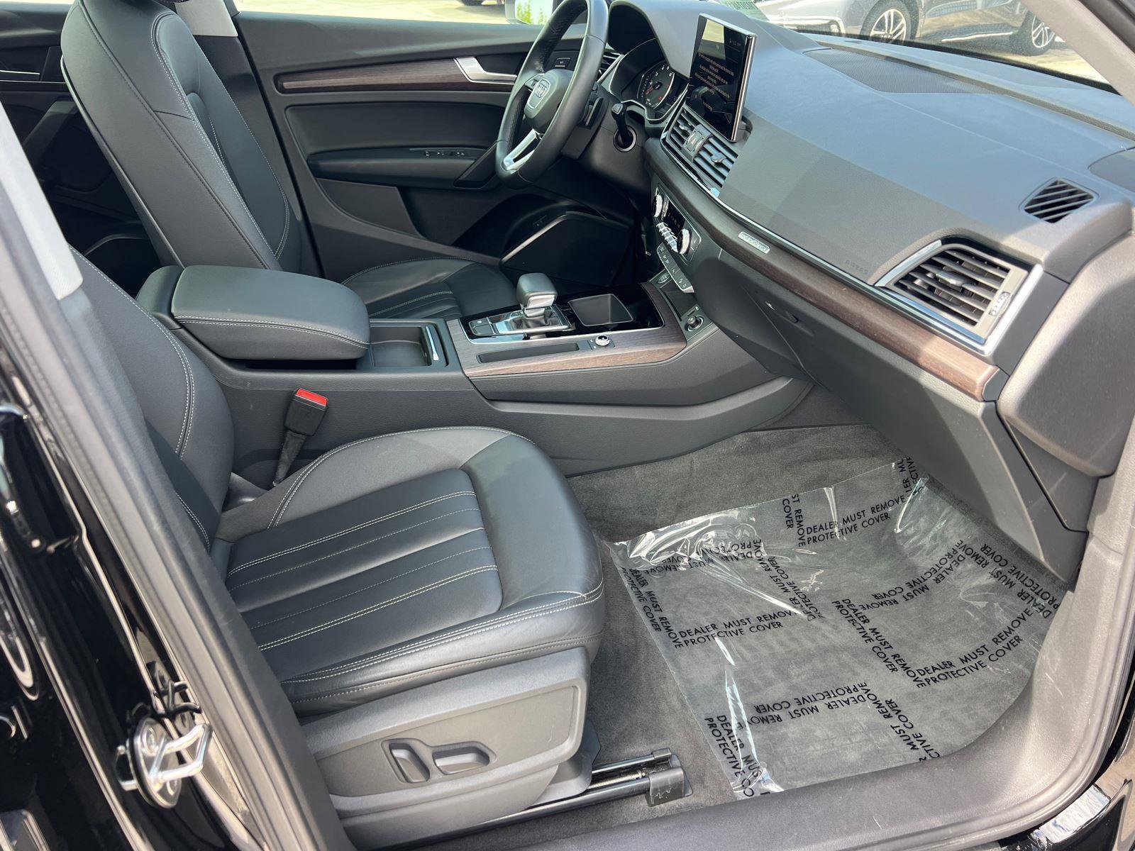 Used 2021 Audi Q5 2.0T Premium w/ Convenience Package AWD/4WD image 13