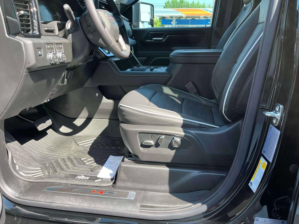New 2026 GMC Sierra 2500 AT4X w/ AT4X AEV Edition AWD/4WD image 22